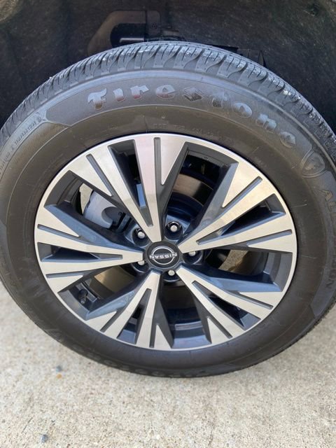 Used 2022 Nissan Rogue SV image 14