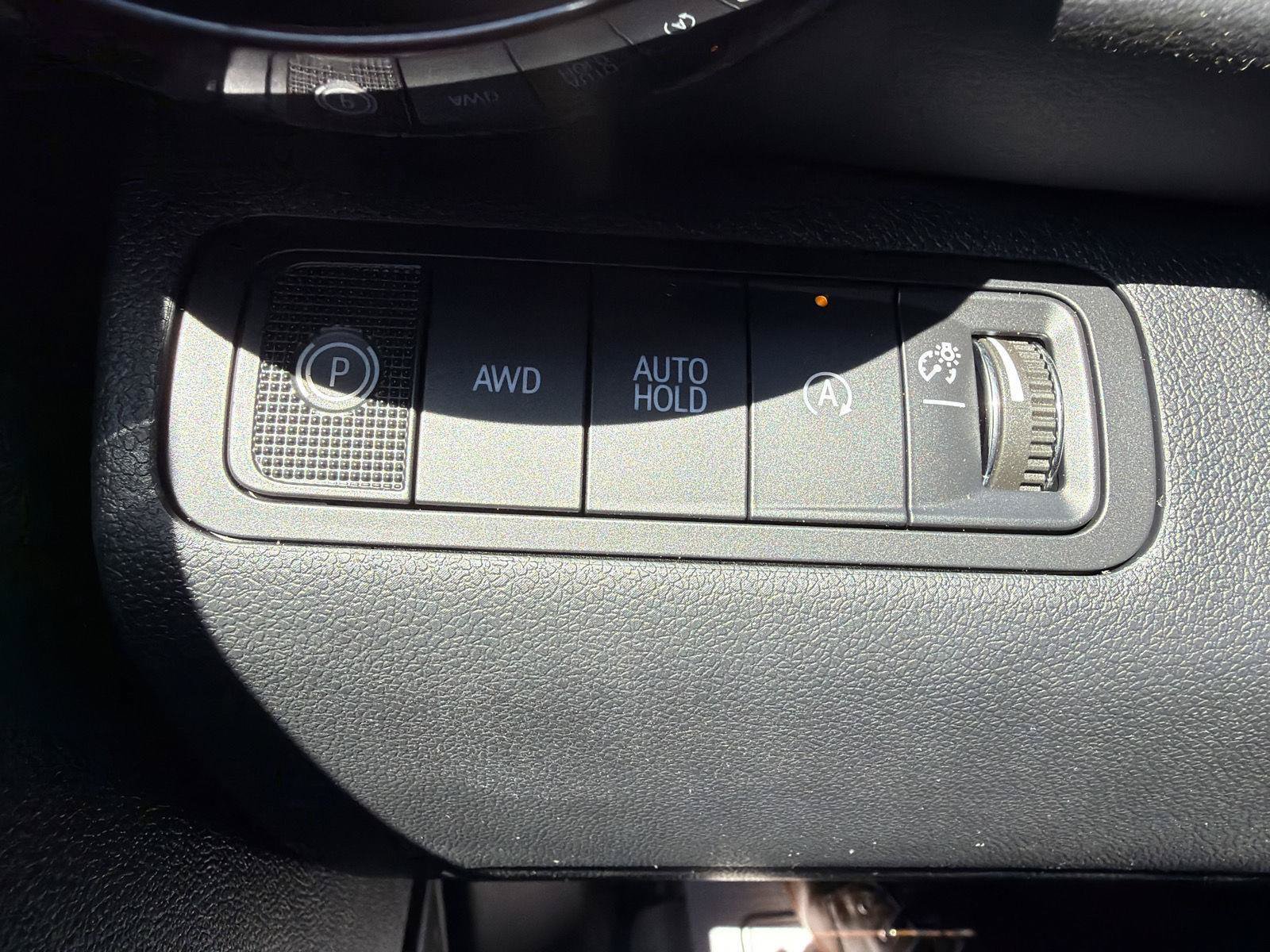 New 2027 Chevrolet Equinox RS w/ Safety and Technology Package AWD/4WD image 18