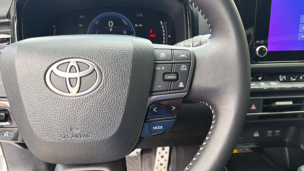 Used 2026 Toyota Camry SE w/ Convenience Package FWD image 23