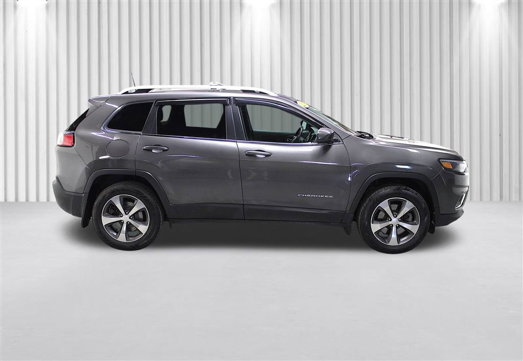 Certified 2019 Jeep Cherokee Limited AWD/4WD image 2