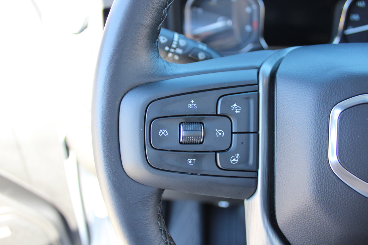 Used 2022 GMC Sierra 3500 Denali w/ Denali Ultimate Package image 61