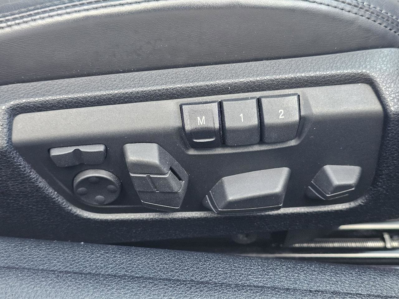 Used 2014 BMW 650i Coupe image 48