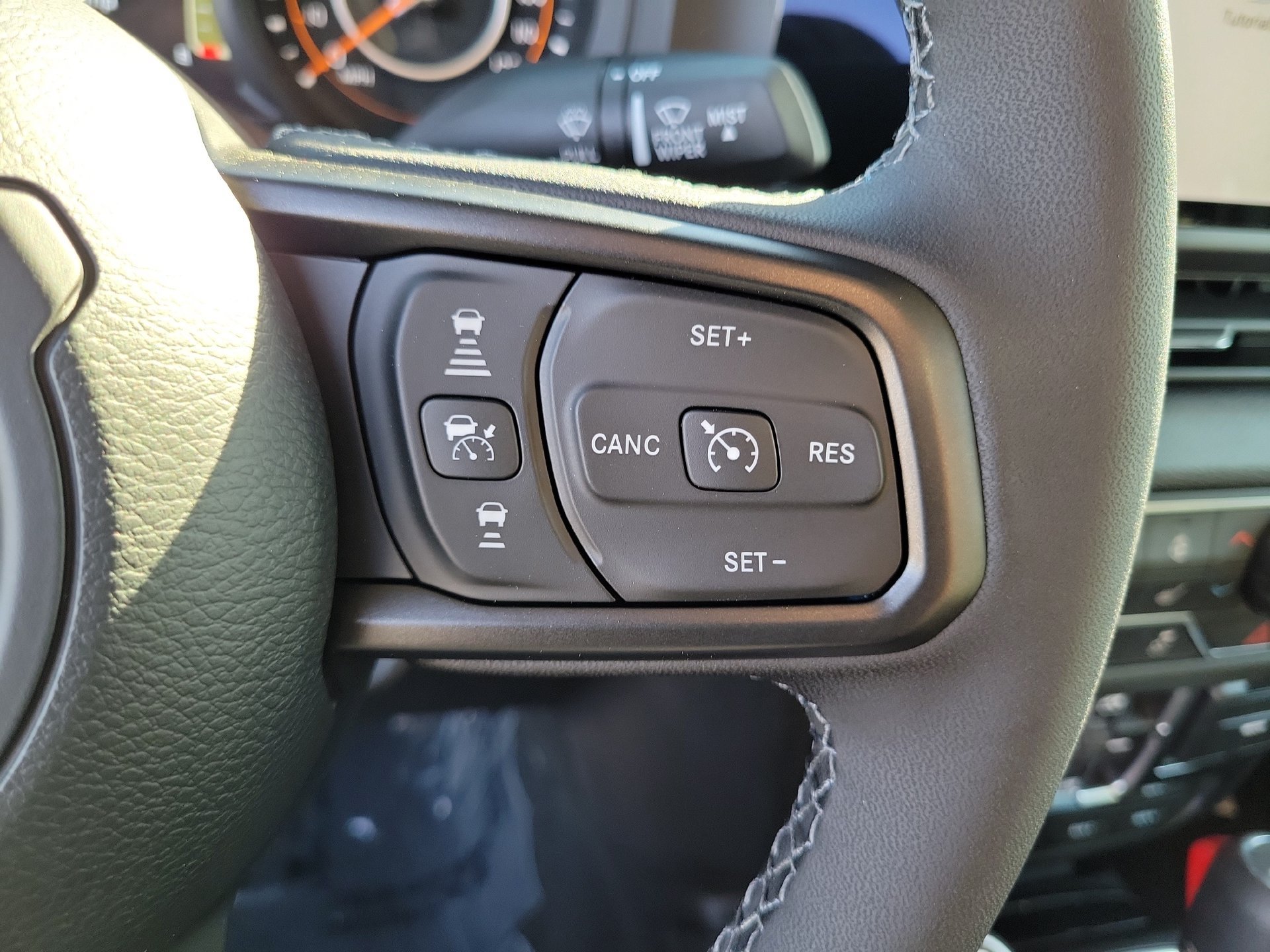New 2026 Jeep Gladiator Sport AWD/4WD image 6