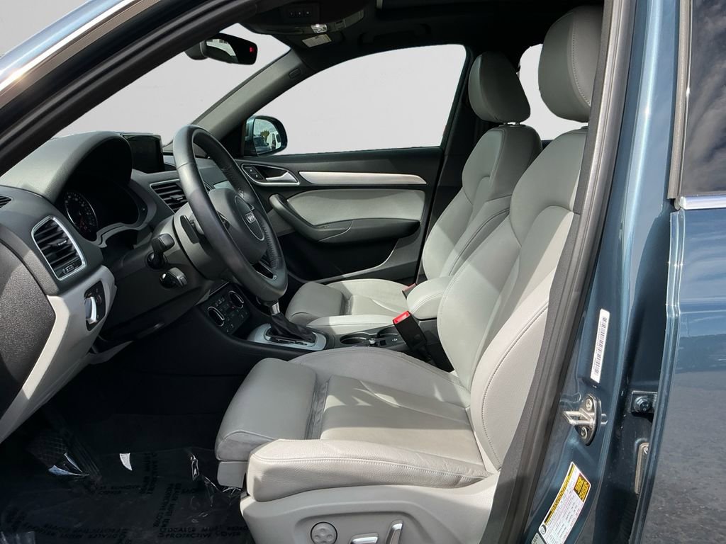 Used 2018 Audi Q3 2.0T Premium Plus image 9