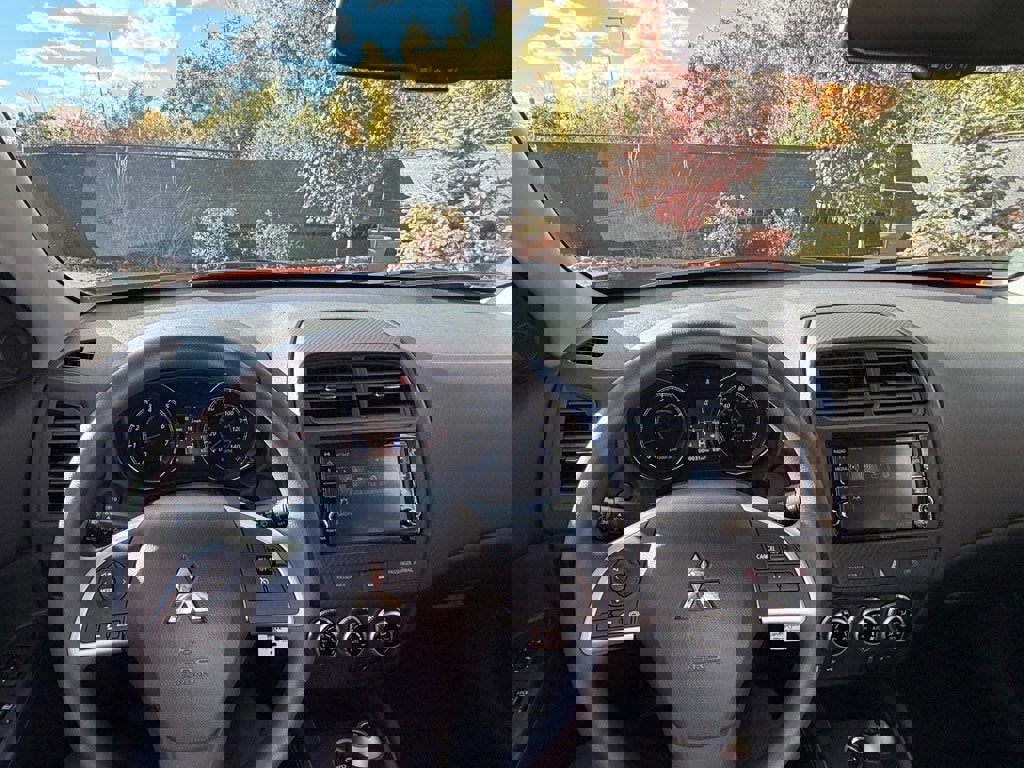 New 2025 Mitsubishi Outlander Sport ES image 23