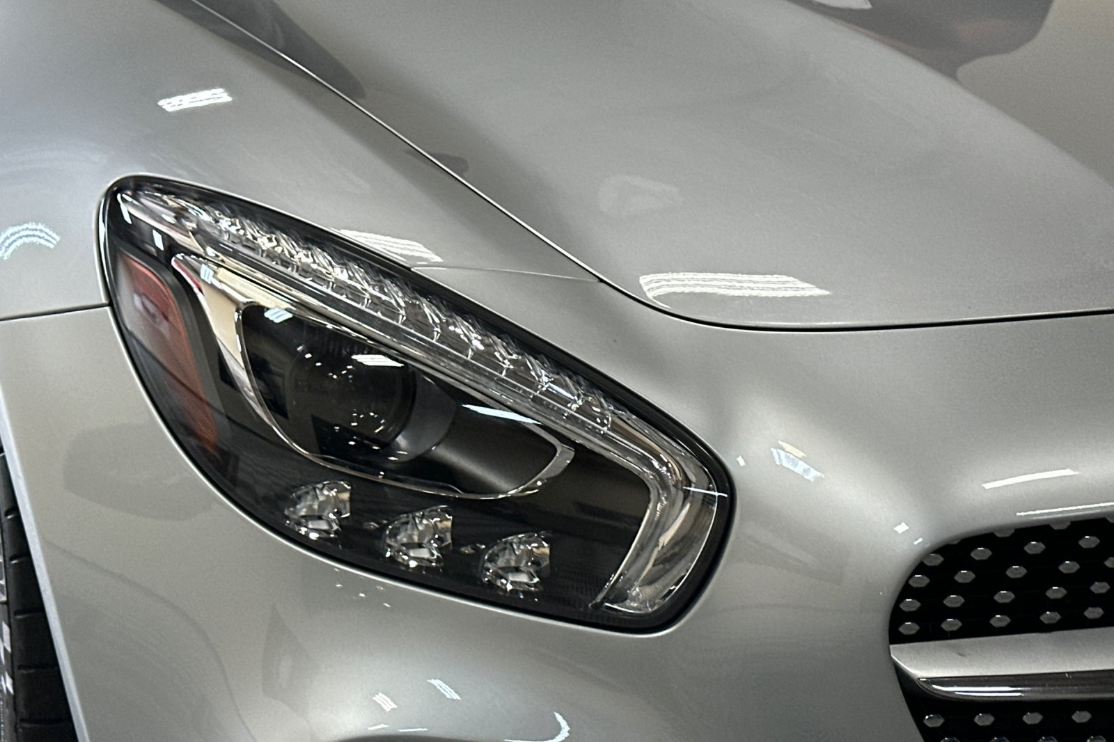 Used 2016 Mercedes-Benz AMG GT S image 41