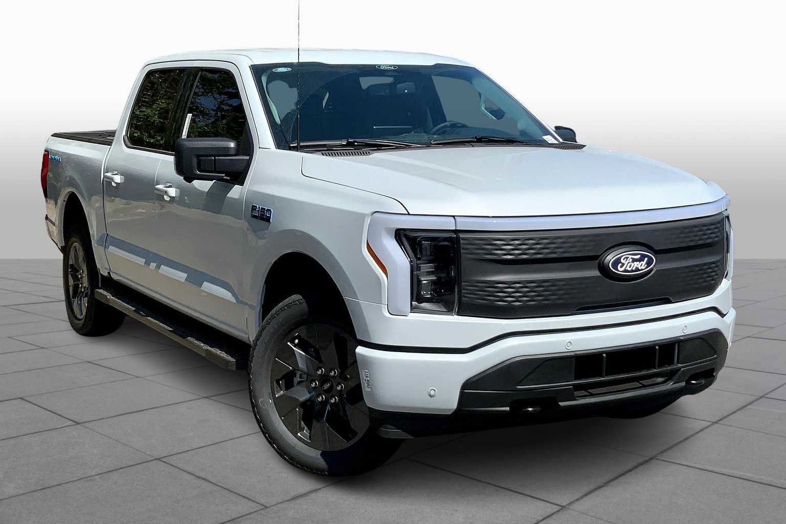 New 2025 Ford F150 Lightning Flash image 2