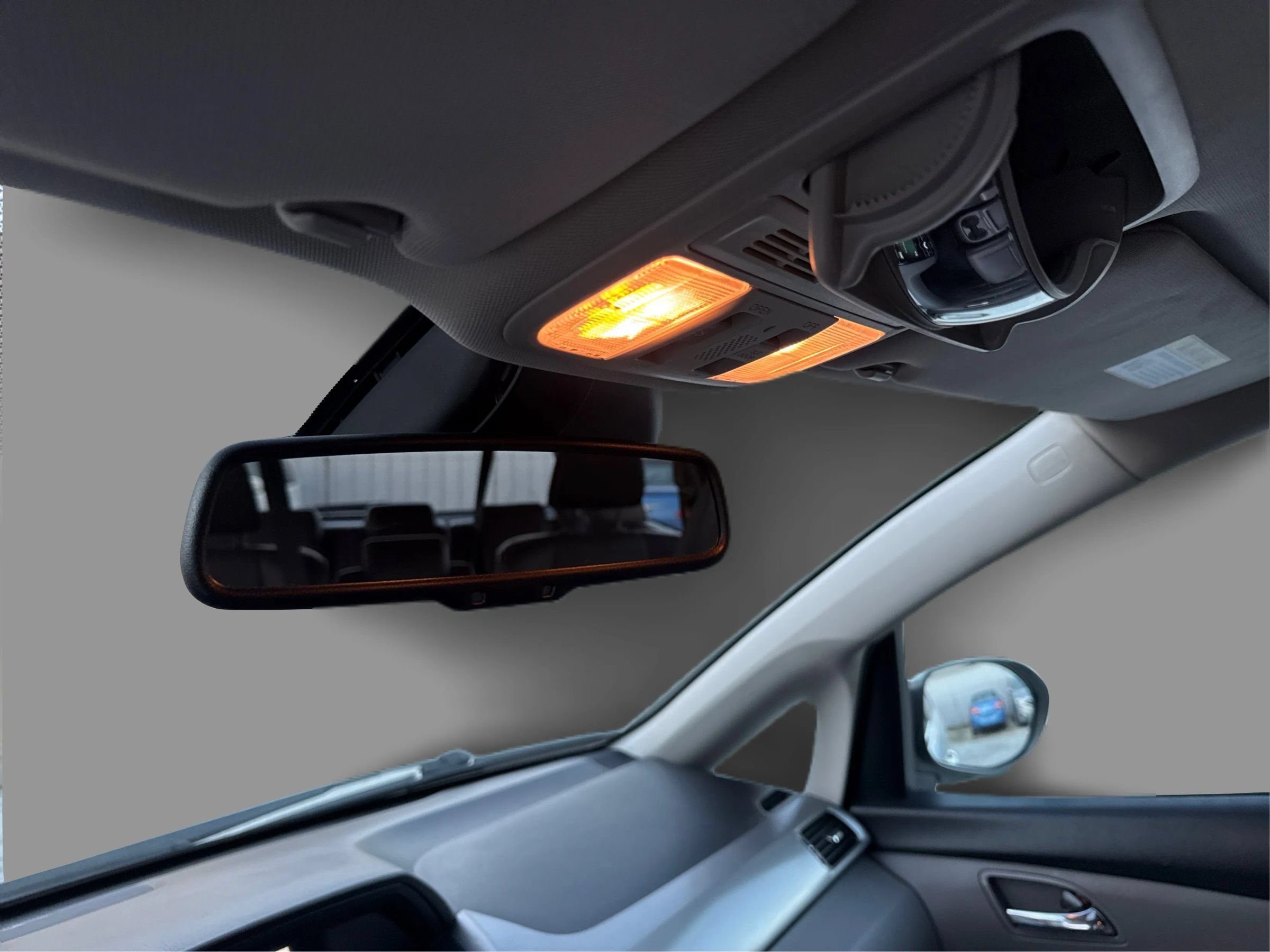 Used 2015 Honda Odyssey EX-L image 19