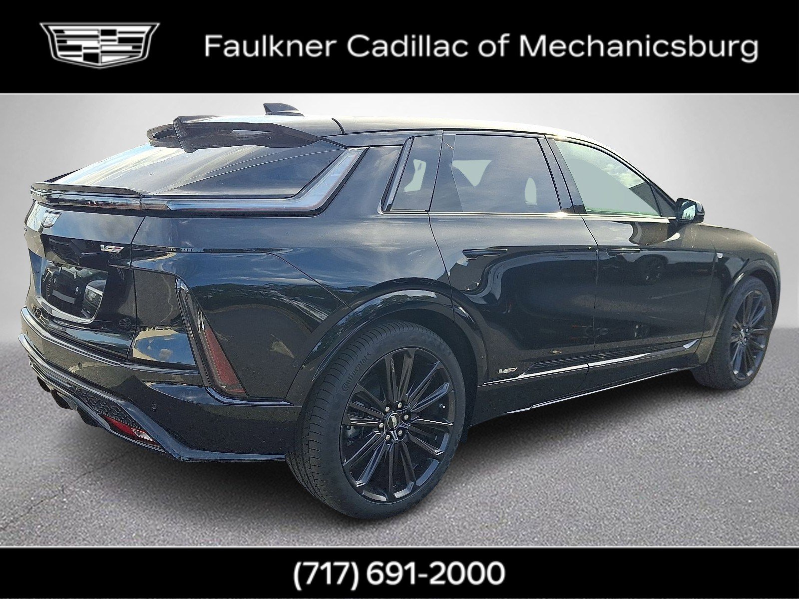 New 2026 Cadillac Lyriq V image 4