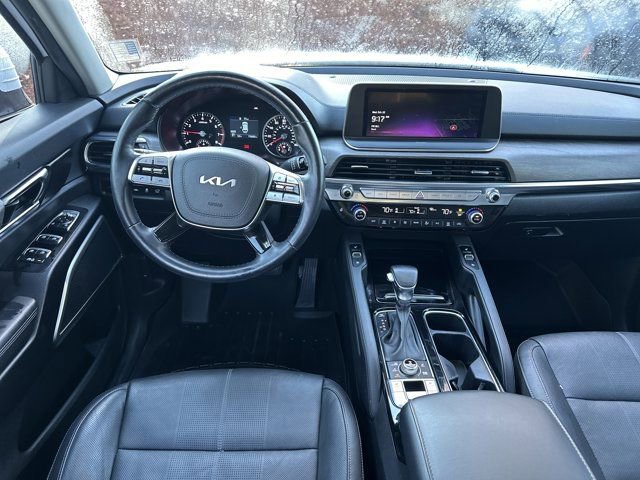 Used 2022 Kia Telluride EX w/ EX Premium Package image 23