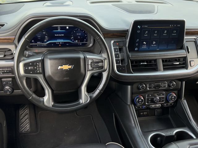 Used 2023 Chevrolet Suburban Premier AWD/4WD image 11