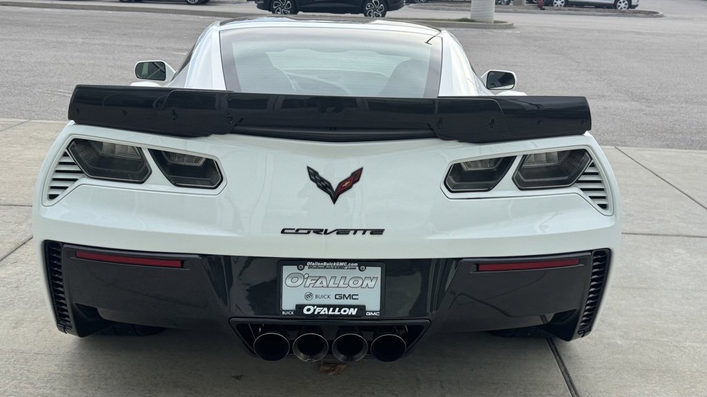 Used 2019 Chevrolet Corvette Z06 w/ Z07 Performance Package image 8
