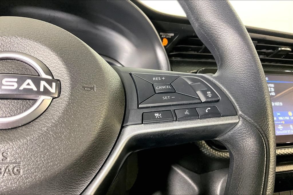 Used 2022 Nissan Kicks SV FWD image 24