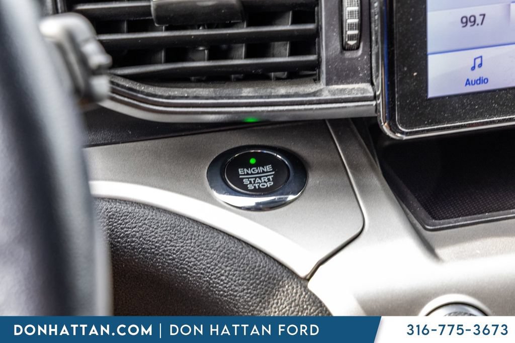 Used 2021 Ford Explorer XLT AWD/4WD image 15