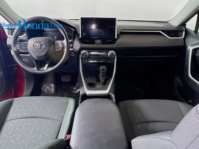 Used 2023 Toyota RAV4 XLE image 9