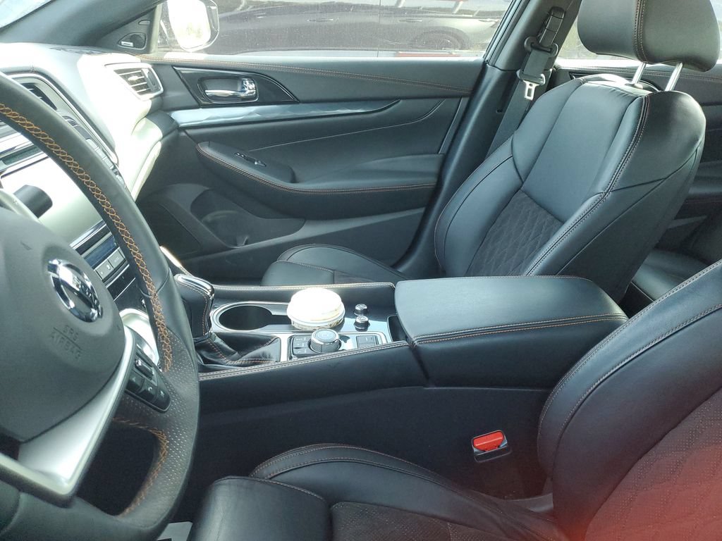 Certified 2019 Nissan Maxima SR w/ Premium Package FWD image 9