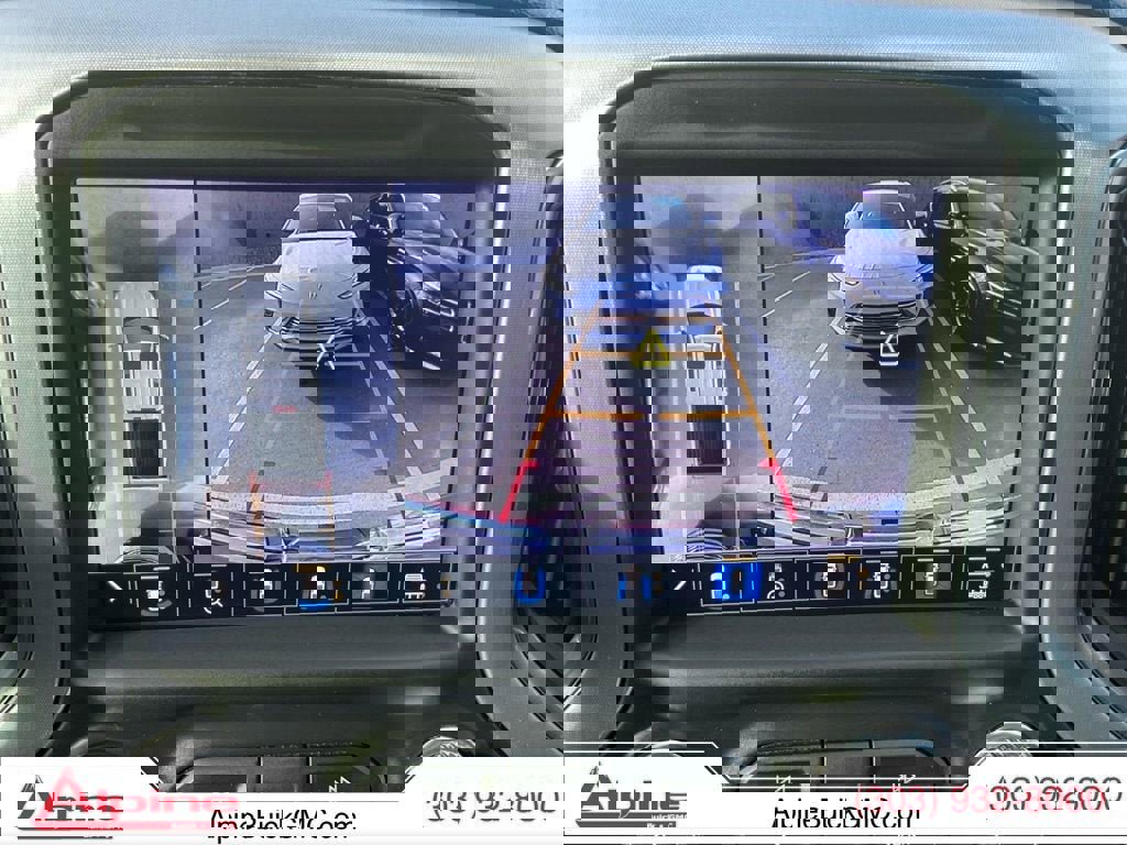 Used 2022 GMC Sierra 1500 SLT w/ SLT Premium Plus Package image 16