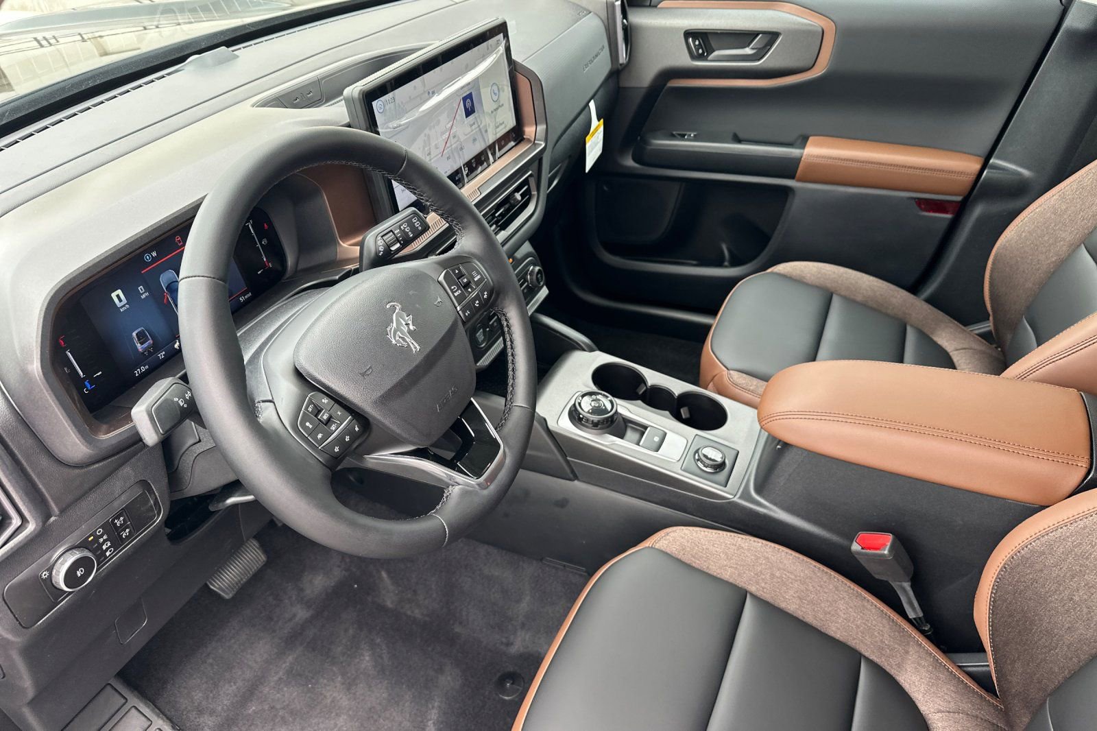 New 2026 Ford Bronco Sport Outer Banks image 9