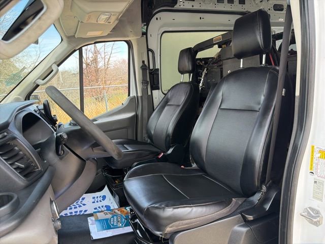 Used 2020 Ford Transit 250 Medium Roof image 17