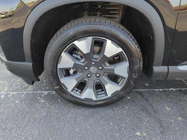 New 2026 Honda Pilot Touring image 25