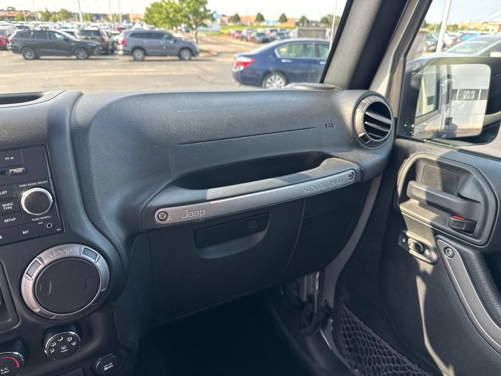 Used 2018 Jeep Wrangler Unlimited Sport S AWD/4WD image 20