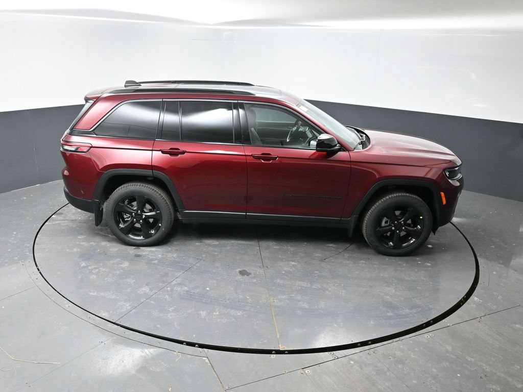 New 2026 Jeep Grand Cherokee Limited w/ Limited Altitude Package image 29