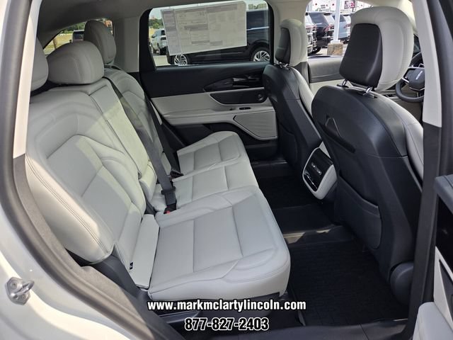 New 2026 Lincoln Nautilus Premier w/ Equipment Group 102A AWD/4WD image 13