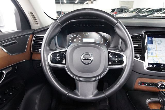 Used 2017 Volvo XC90 T6 Inscription w/ Vision Package AWD/4WD image 9