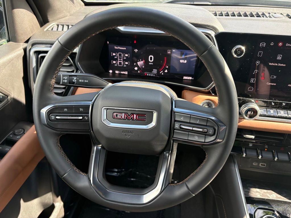 Used 2024 GMC Canyon AT4 w/ Technology Package AWD/4WD image 20