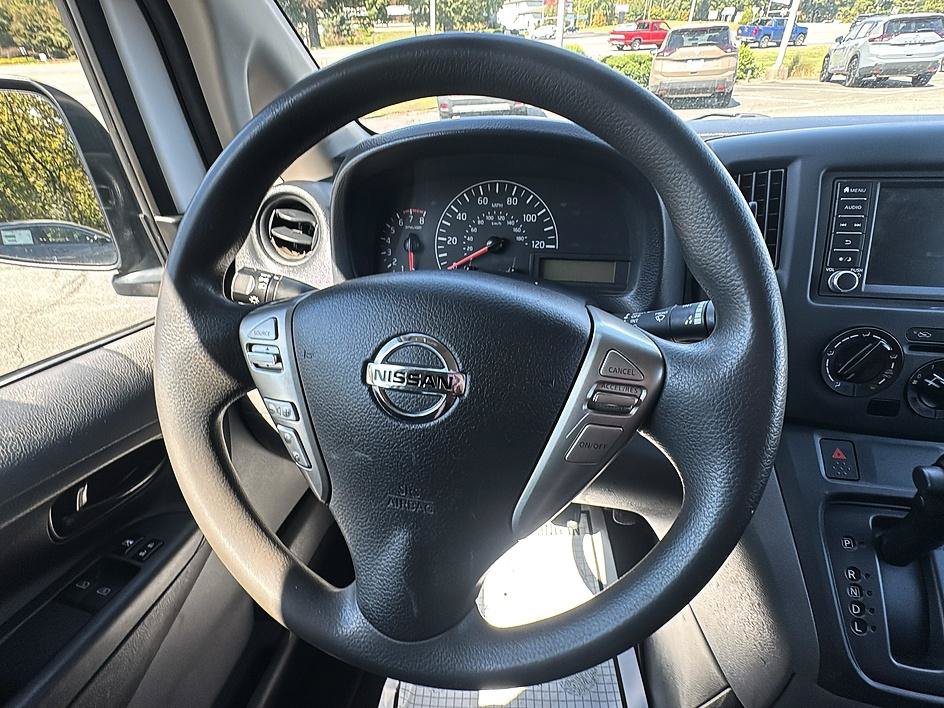 Used 2021 Nissan NV200 S FWD image 38