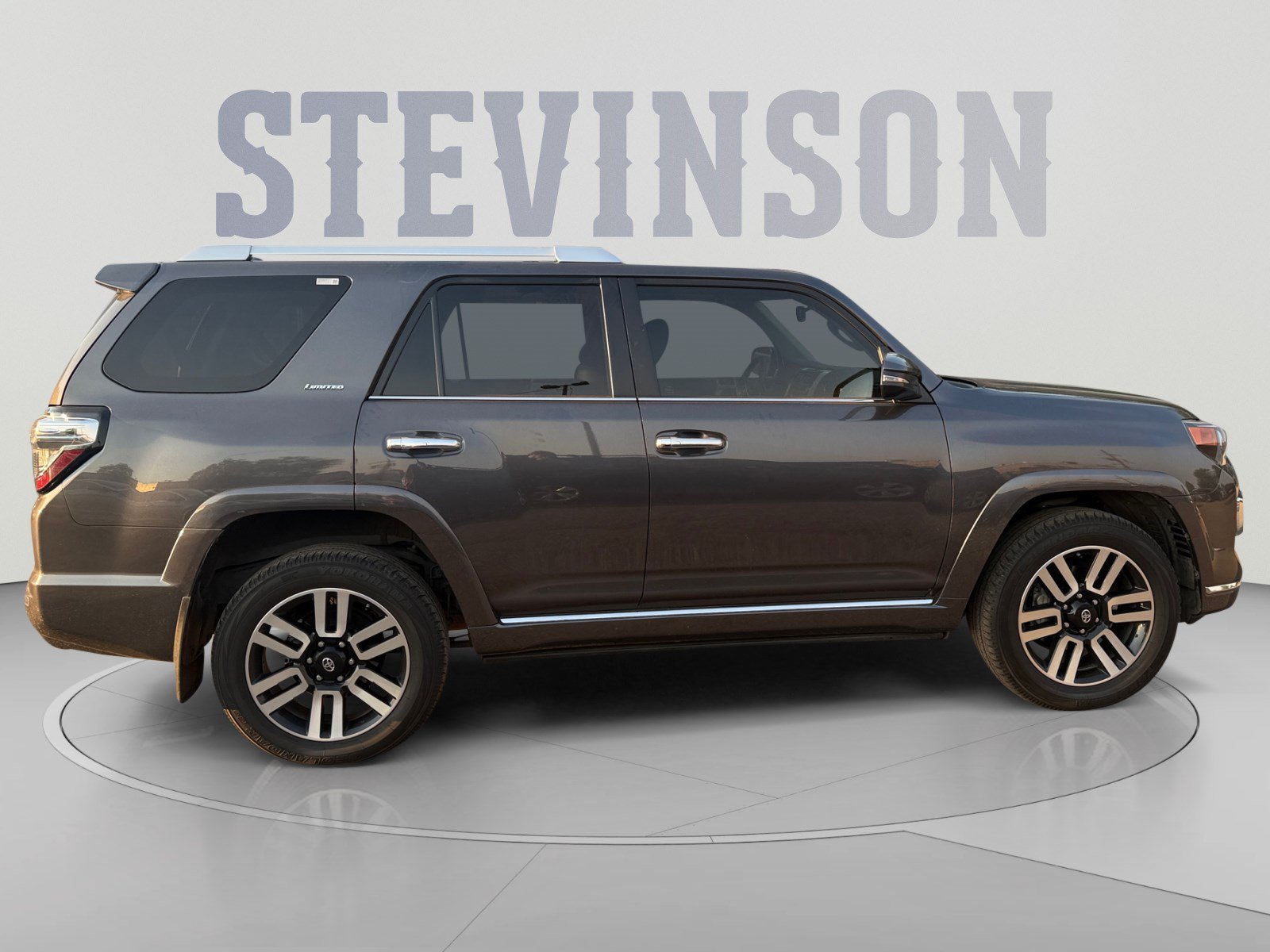 Used 2021 Toyota 4Runner Limited AWD/4WD image 6