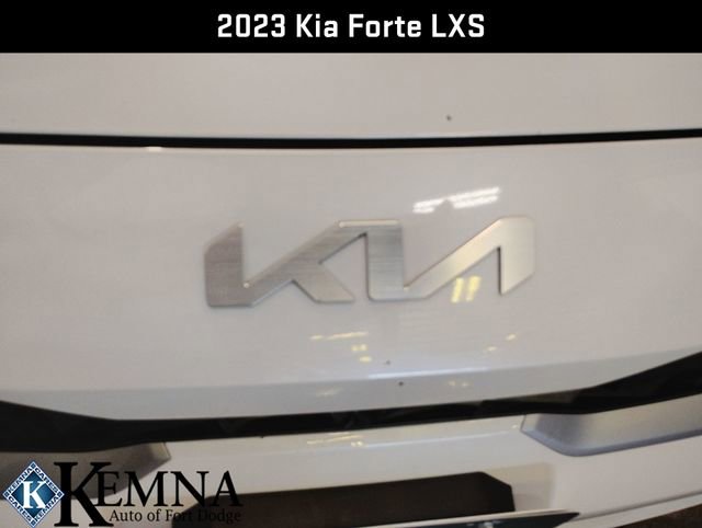 Used 2023 Kia Forte LXS image 27