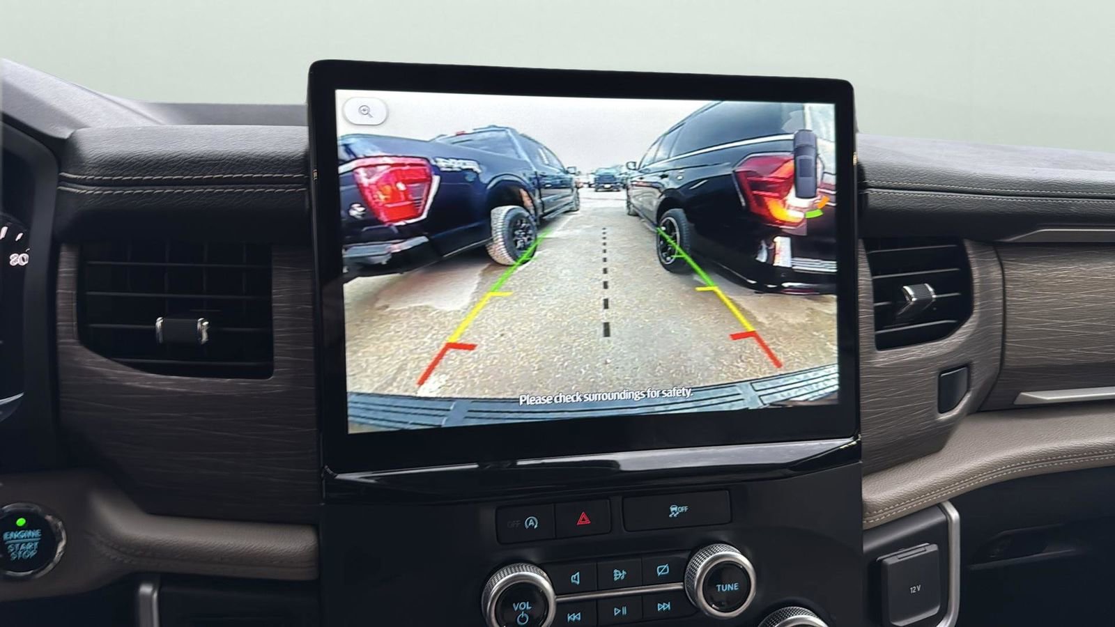 Certified 2024 Ford Expedition Max Limited image 19