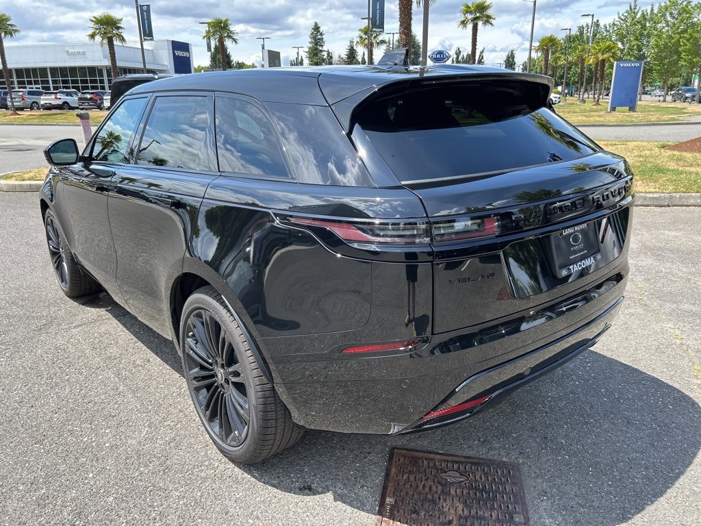 New 2026 Land Rover Range Rover Velar Dynamic SE image 3