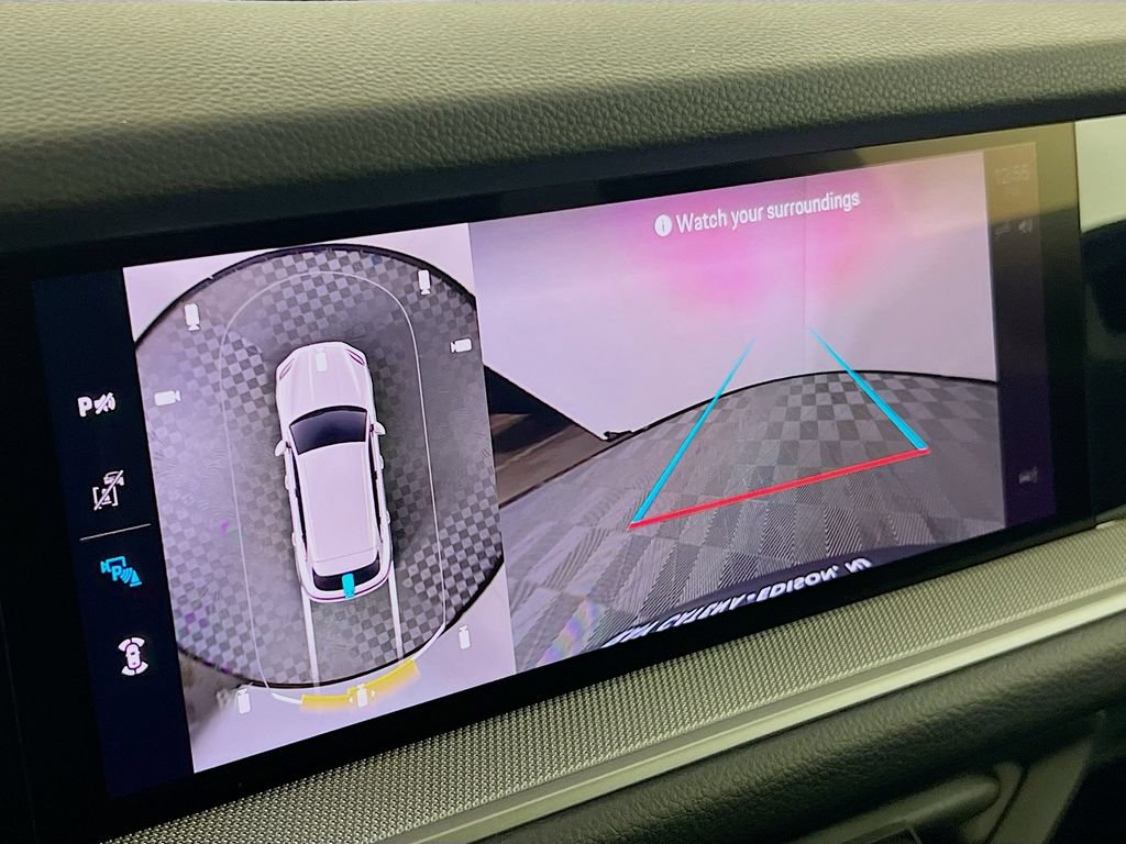 New 2026 Porsche Cayenne E-Hybrid AWD/4WD image 17