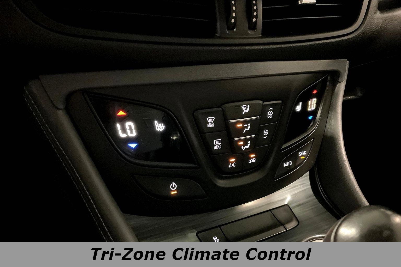 Used 2020 Buick Envision Essence FWD image 15