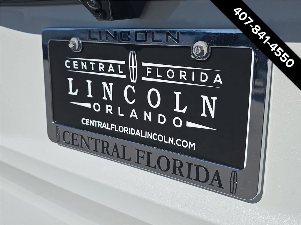 New 2026 Lincoln Navigator L Reserve image 6