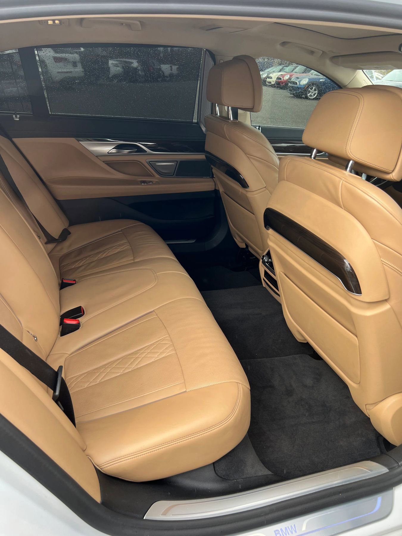 Used 2022 BMW 740i image 20