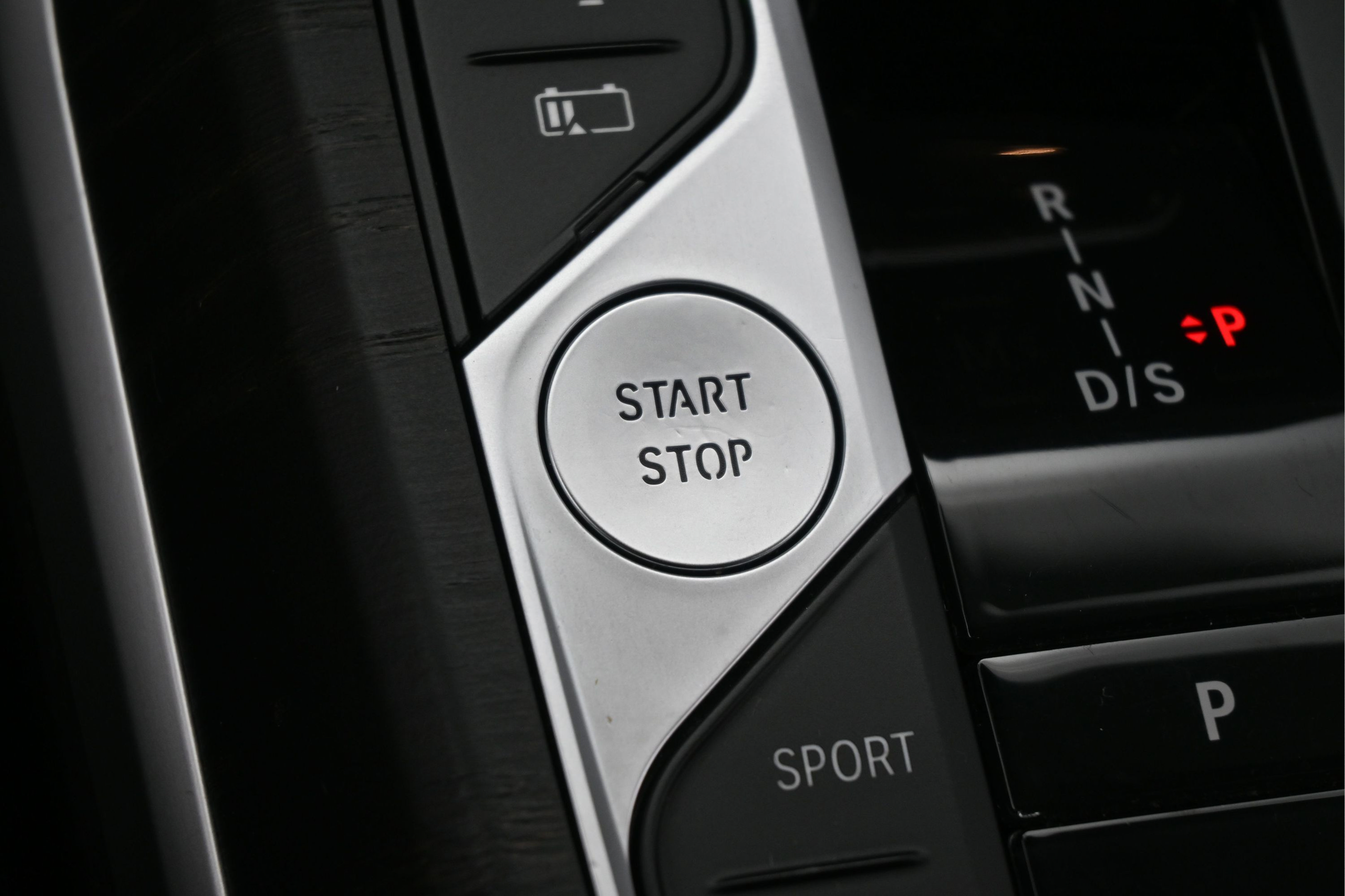 Used 2024 BMW 330e xDrive AWD/4WD image 20