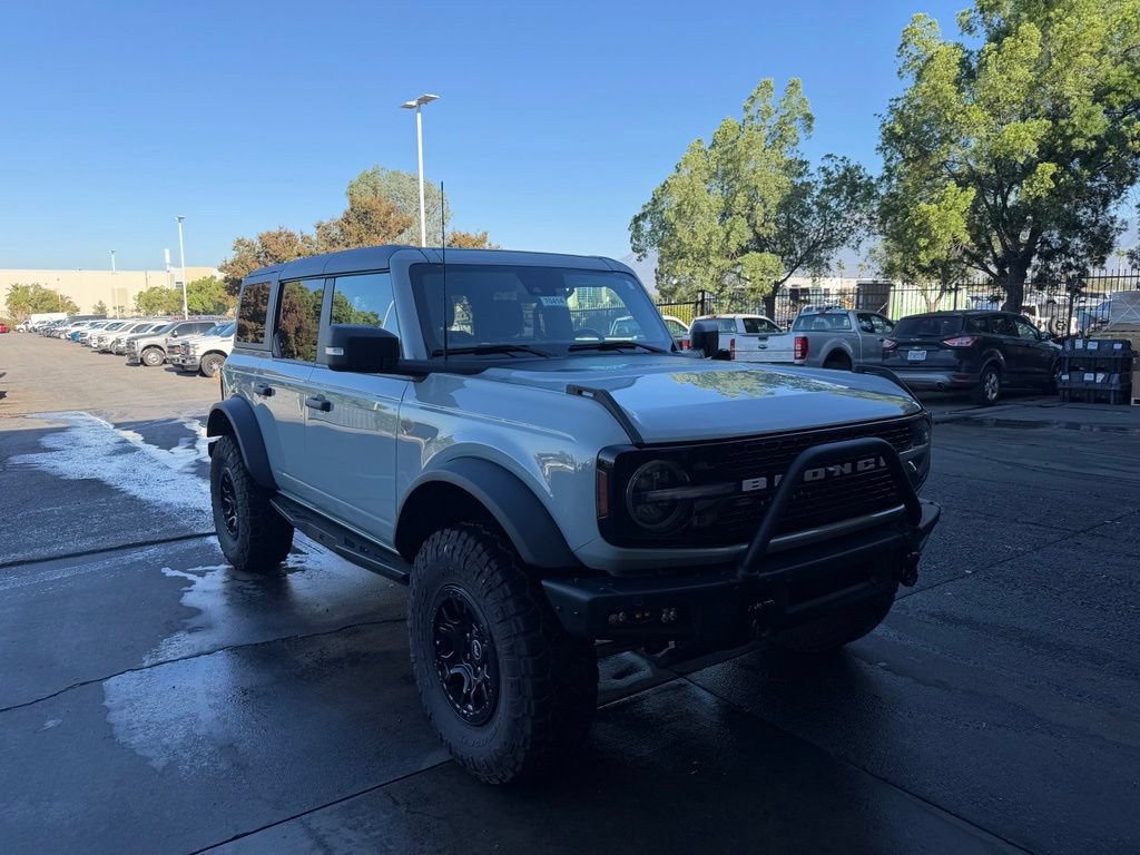 Used 2024 Ford Bronco Wildtrak AWD/4WD image 2
