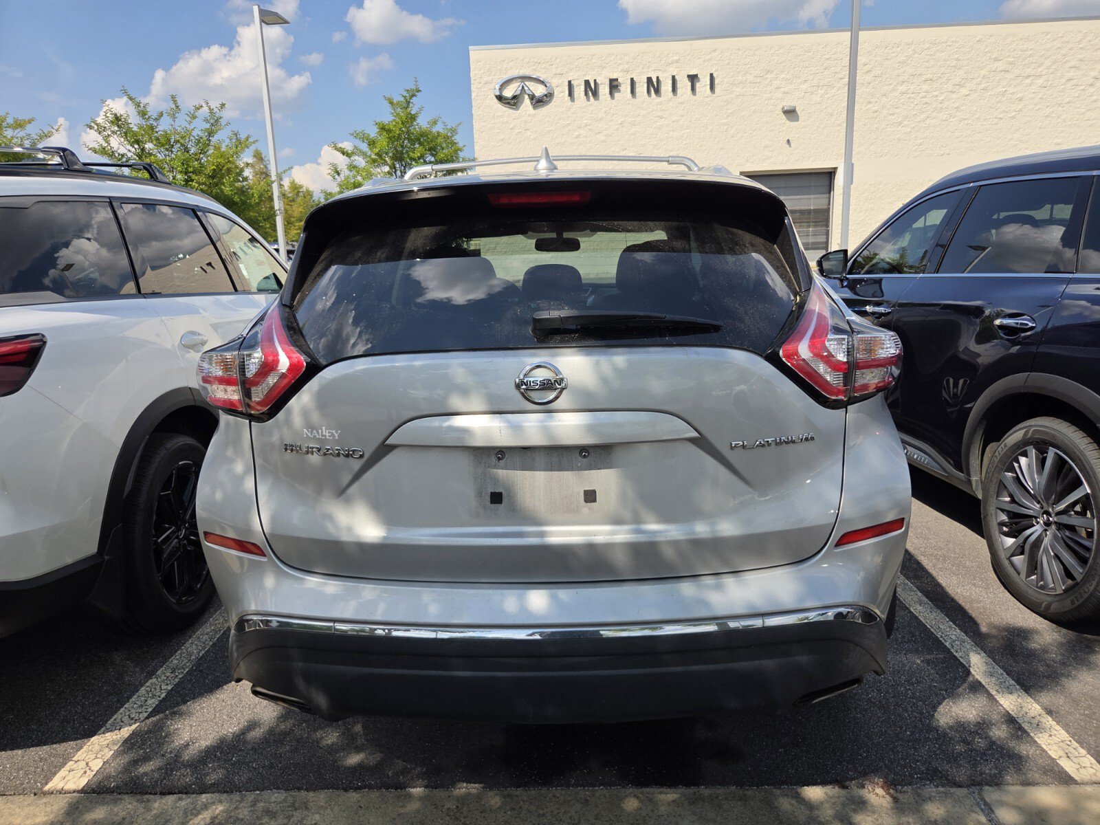 Used 2017 Nissan Murano Platinum w/ Cargo Package FWD image 5