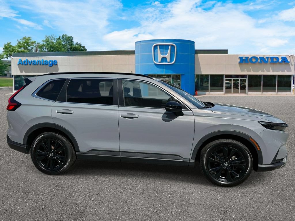 Certified 2023 Honda CR-V Sport Touring image 3