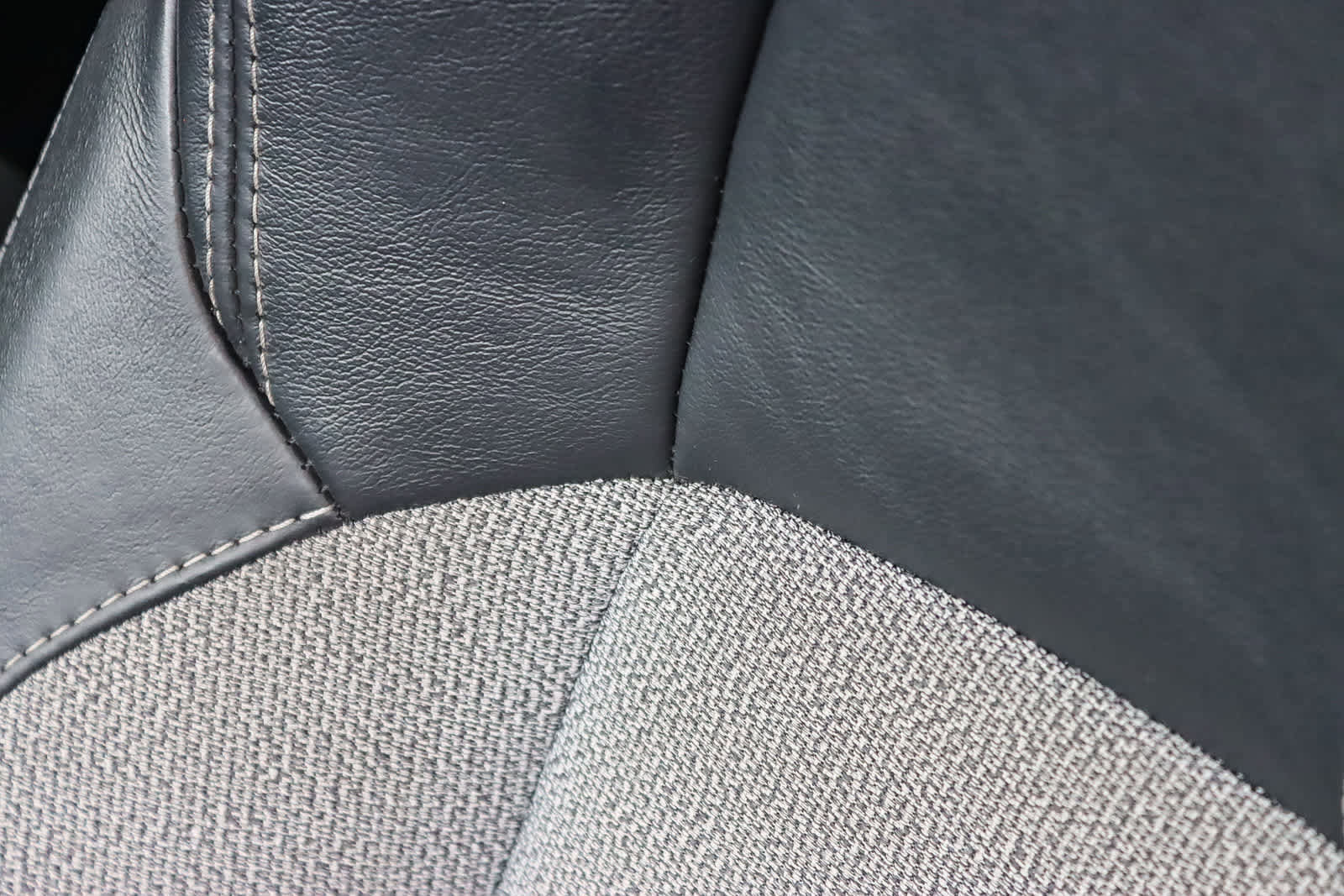 Used 2021 Toyota Corolla XSE image 24