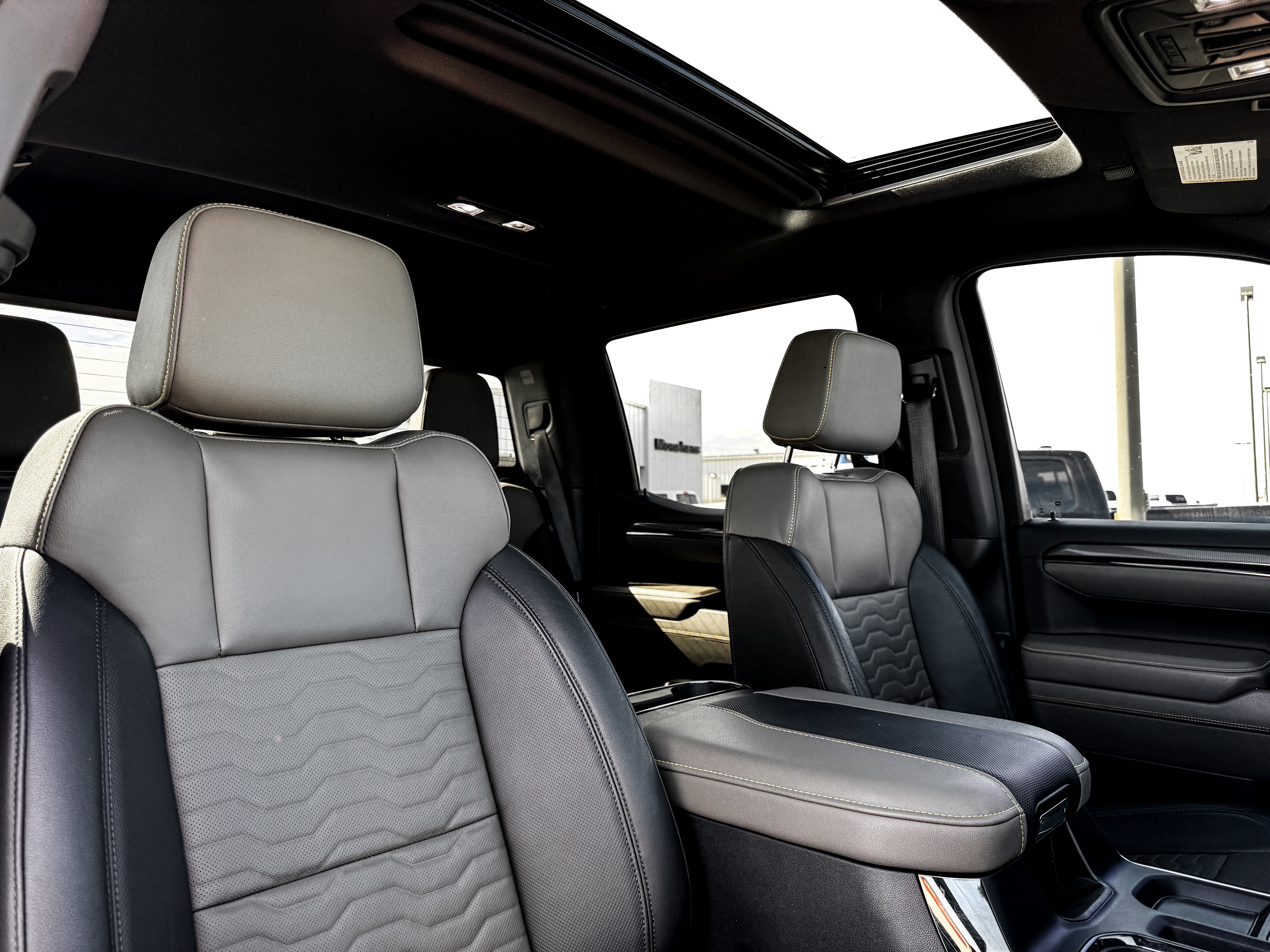 Certified 2024 Chevrolet Silverado 1500 ZR2 w/ Technology Package image 9