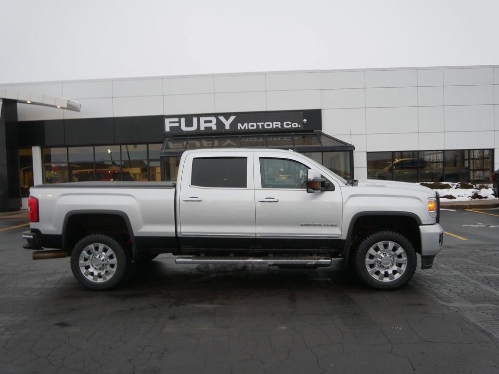 Used 2019 GMC Sierra 2500 Denali w/ Duramax Plus Package image 1