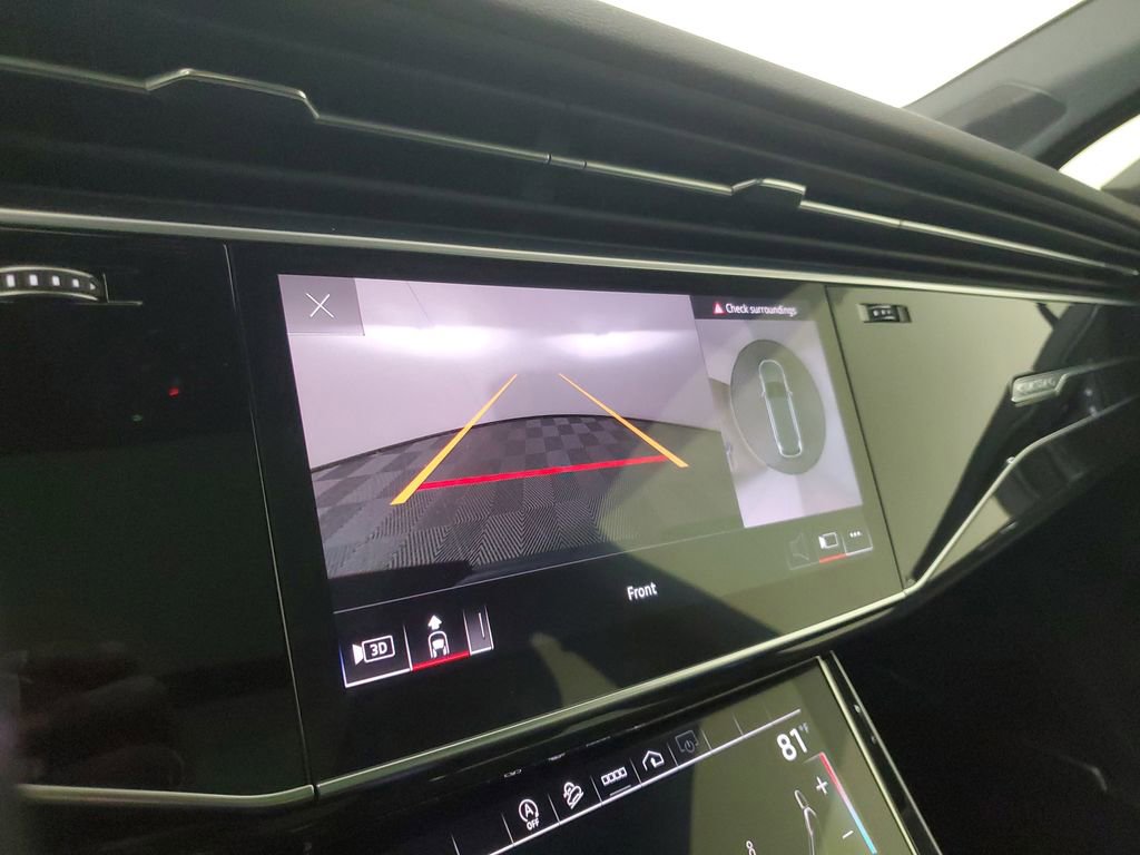 Used 2021 Audi Q7 3.0T Premium Plus image 28