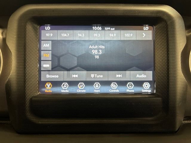 Used 2023 Jeep Wrangler Unlimited AWD/4WD image 28