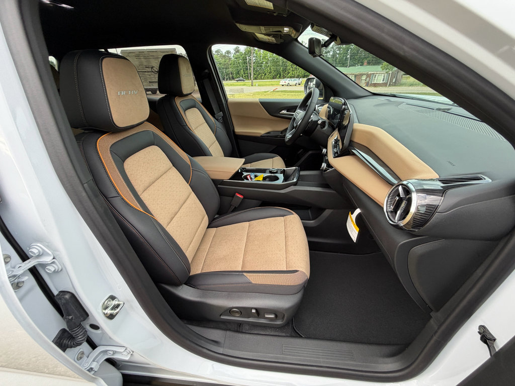 New 2026 Chevrolet Equinox ACTIV FWD image 27