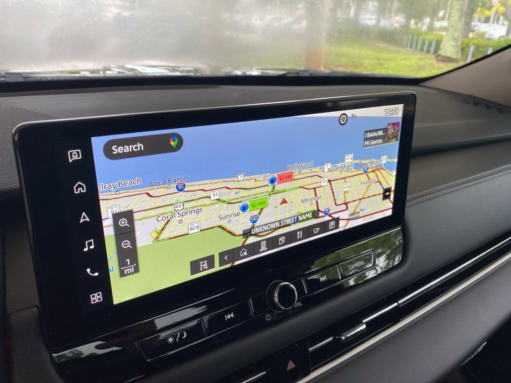New 2025 Mitsubishi Outlander SE image 12