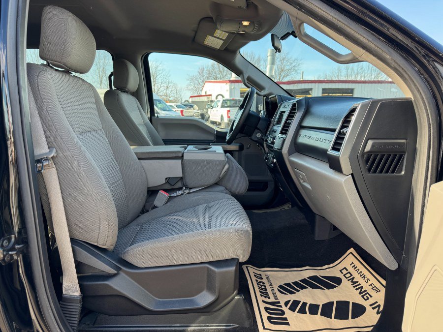 Used 2018 Ford F350 XLT AWD/4WD image 18